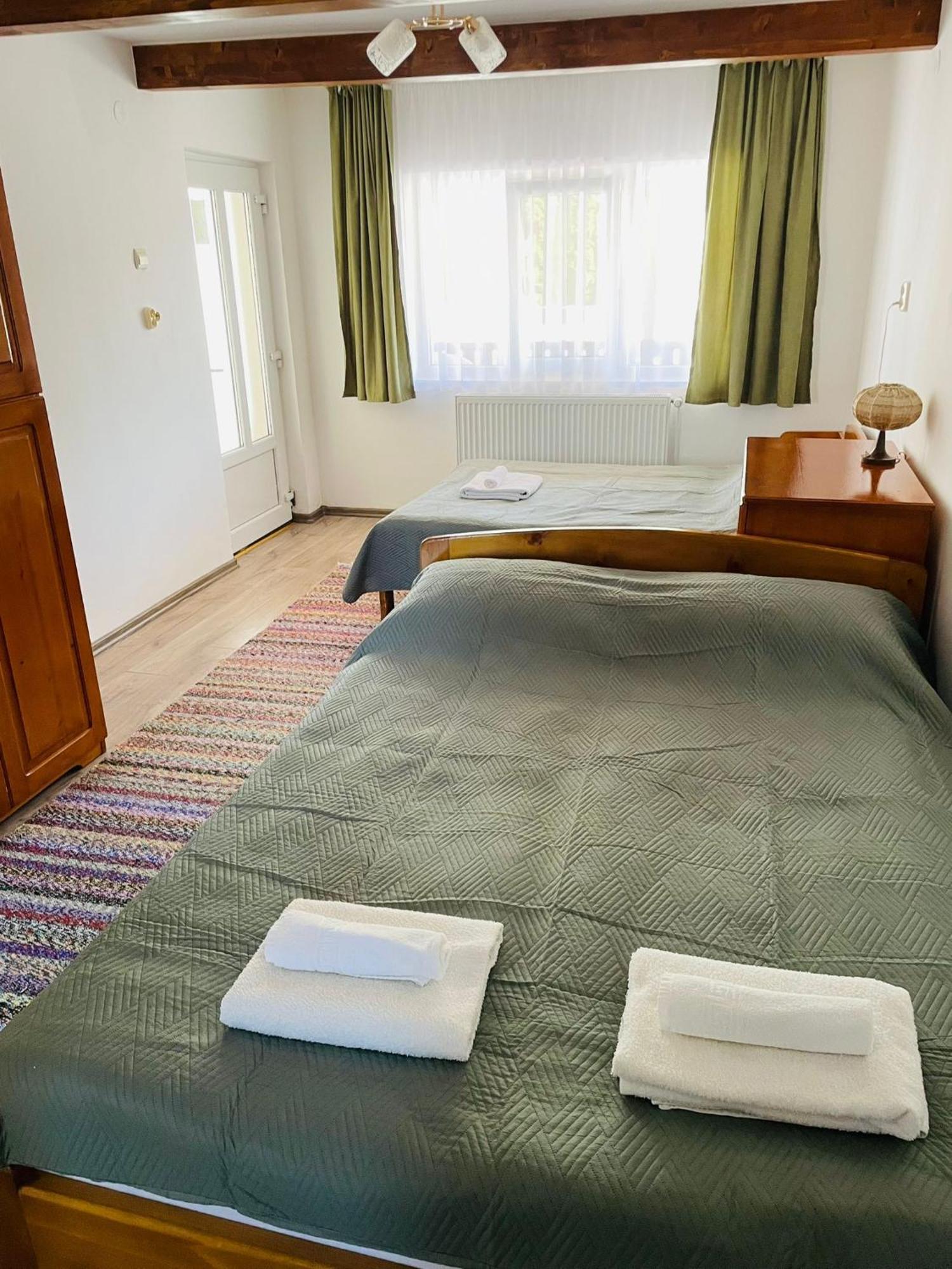 Pensiunea Alszegi Panzio (Adults Only) Bed and Breakfast Praid Buitenkant foto